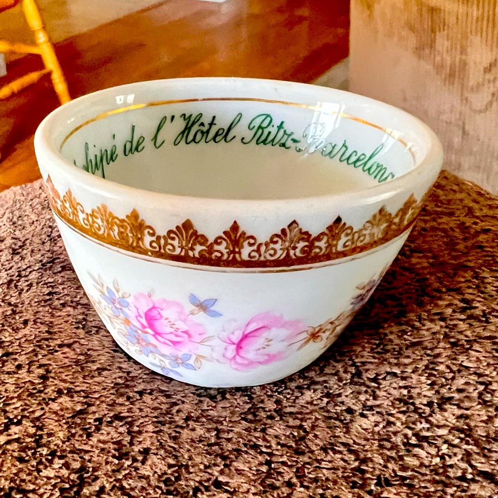 Vintage tiny pinch bowl from The Ritz-Barcelona